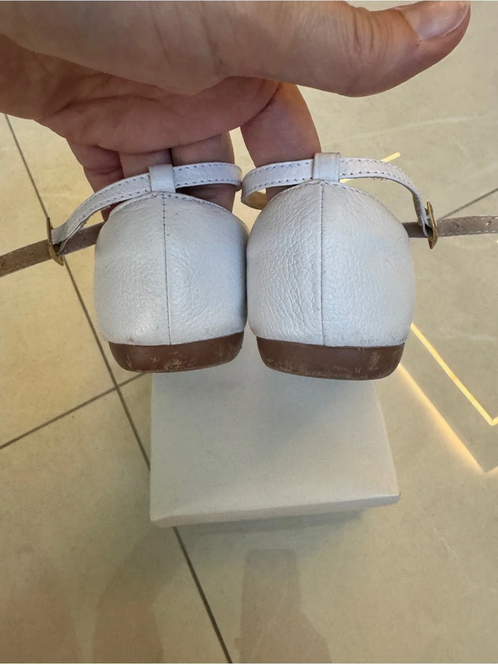 Beatriz Rueda Girl’s T-strap Mary Jane shoes